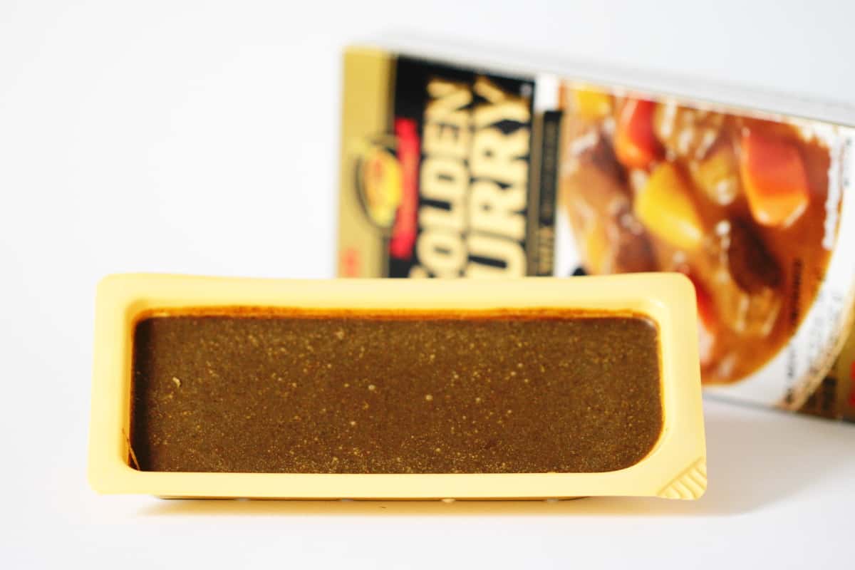 S&B Golden Curry Currywürfel ausgepackt