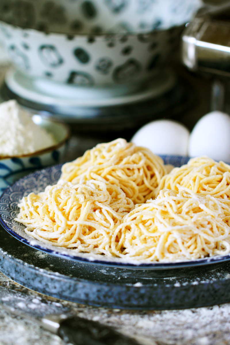 Ramen Nudeln selber machen mit Ei Rezeptbild