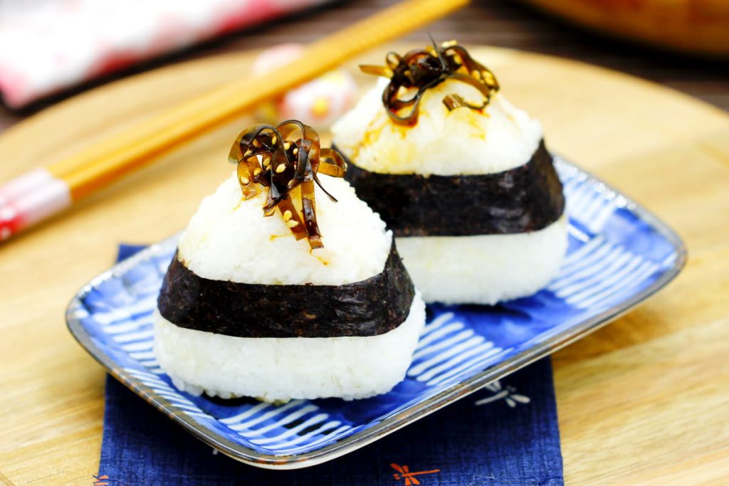 Tsukudani Onigiri mit Kombu Titelbild