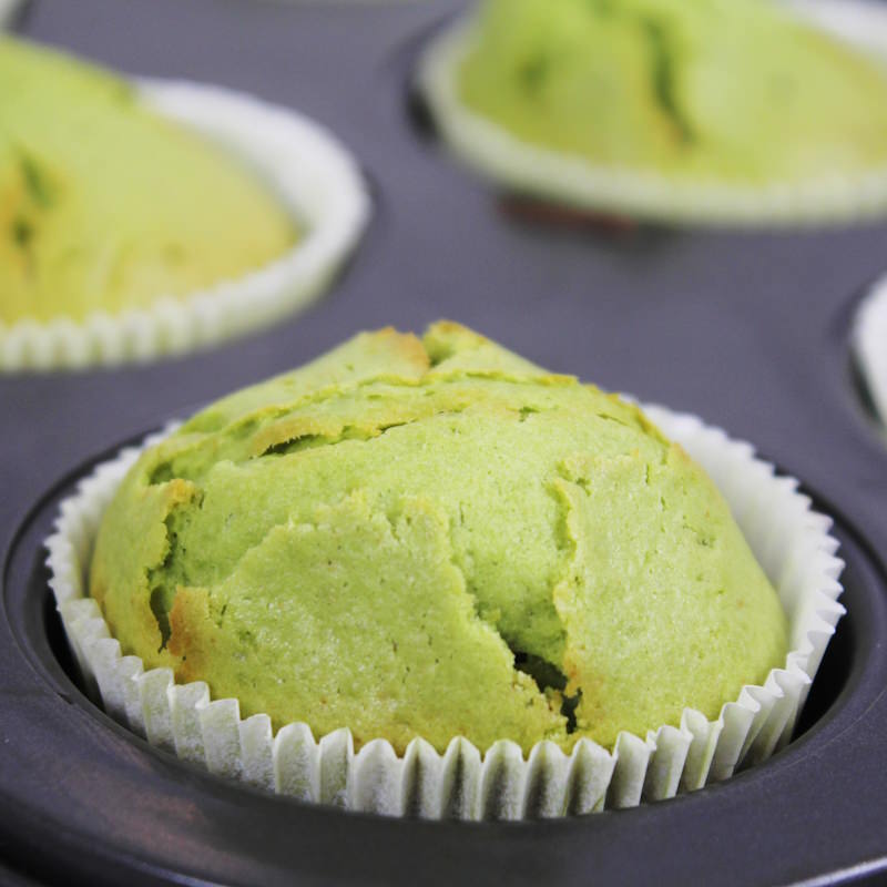 Matcha Muffins Schritt 7 für 20 Minuten backen