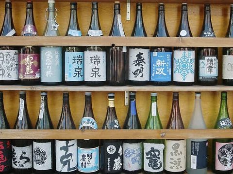 Die Auswahl an Nihonshu (japanischem Sake) ist in Japan sehr groß